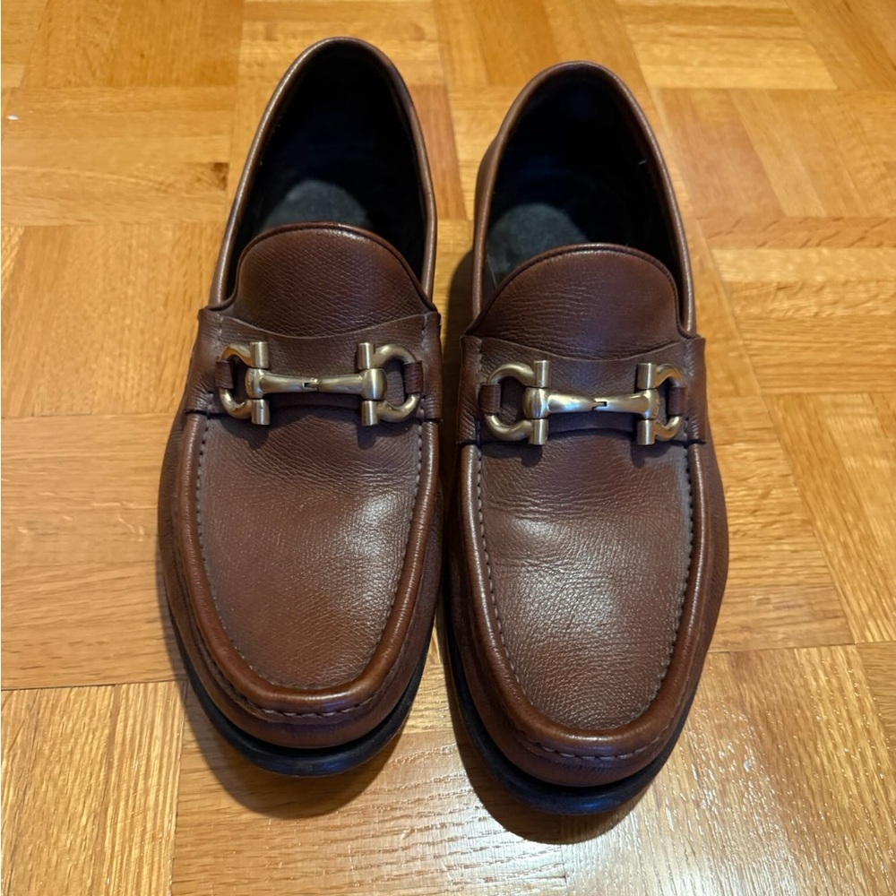Ferragamo men’s shoes authentic size 9